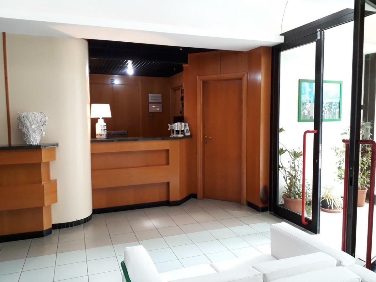 Hotel Neptunus Νετούνο Εξωτερικό φωτογραφία